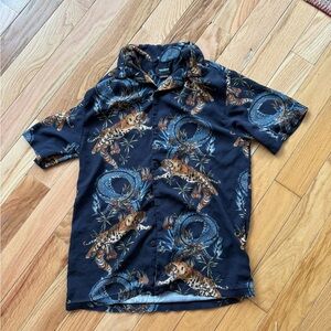 Pull&Bear Black Short-Sleeve Tiger & Dragon Print Button-Up Shirt